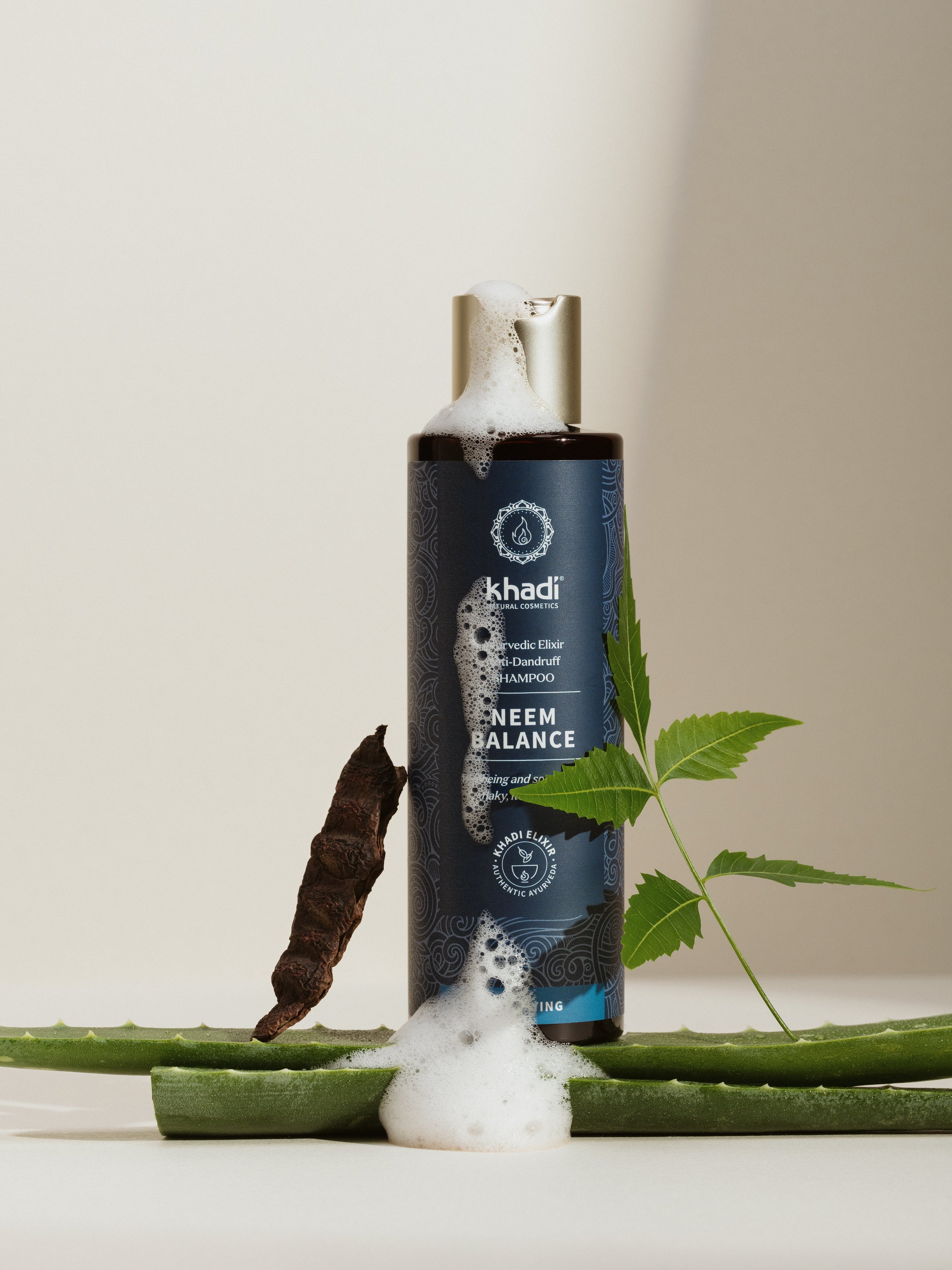 champú y aceite capilar Neem de khadi