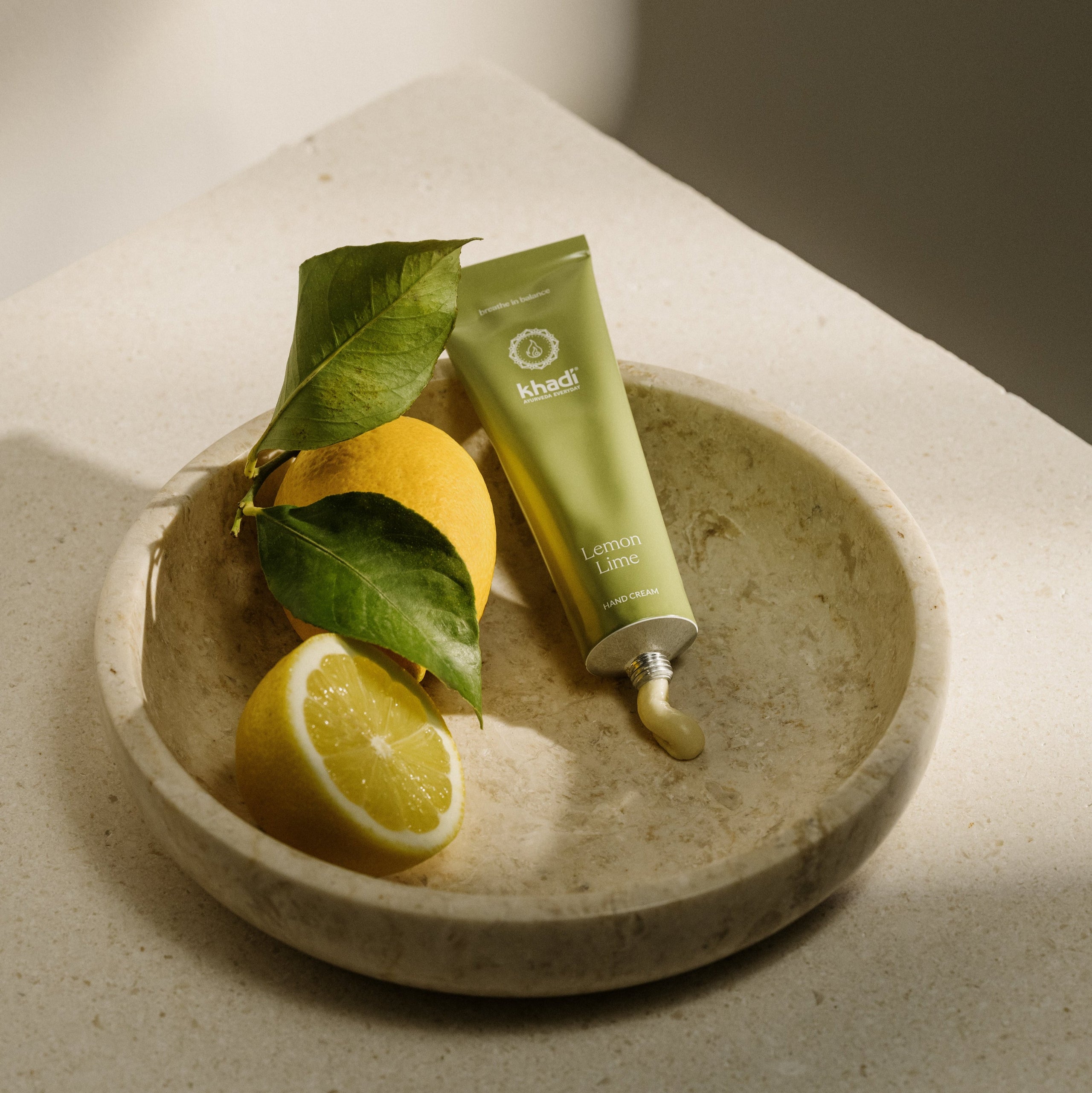 natürliche handcreme lemon lime von khadi