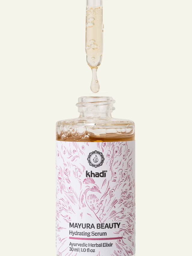 Sérum hidratante Mayura Beauty con empaque