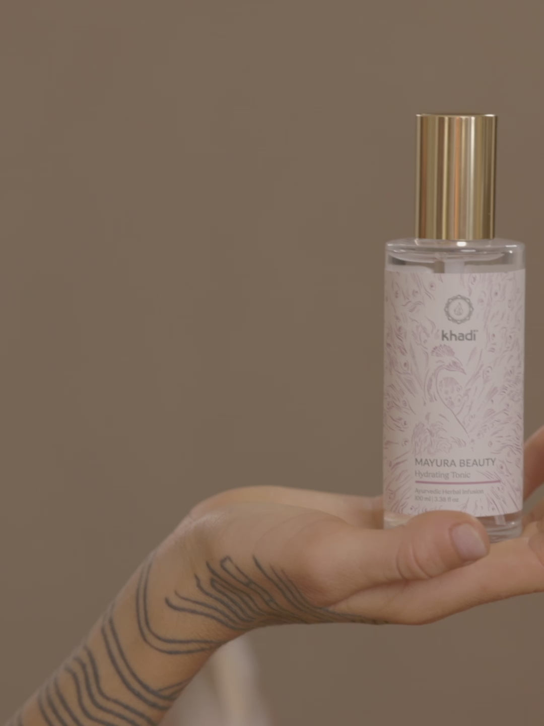 Video del duo hidratante Mayura beauty