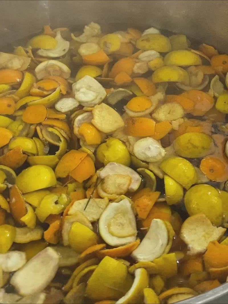 Video de la preparación del champú khadi Orange Vitality 